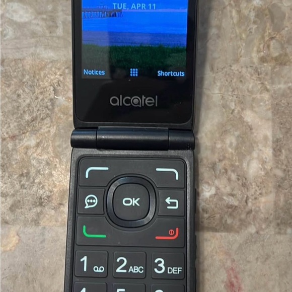 Black Flip Phone with Camera - Picture 2 of 2